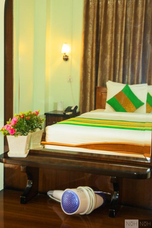 Great Feel Hotel Yangon Extérieur photo