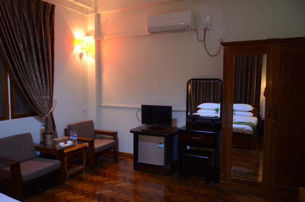Great Feel Hotel Yangon Extérieur photo