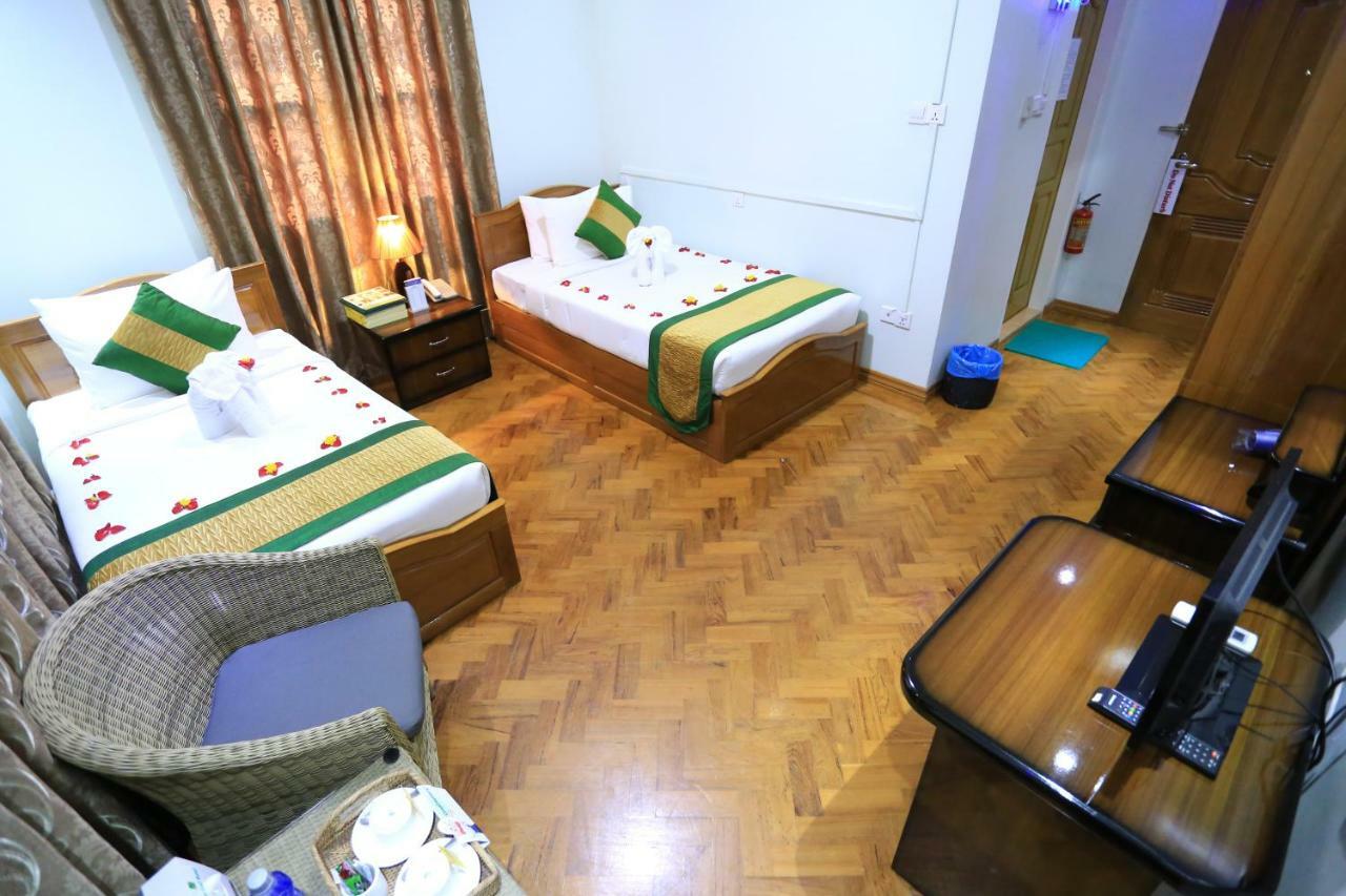 Great Feel Hotel Yangon Extérieur photo