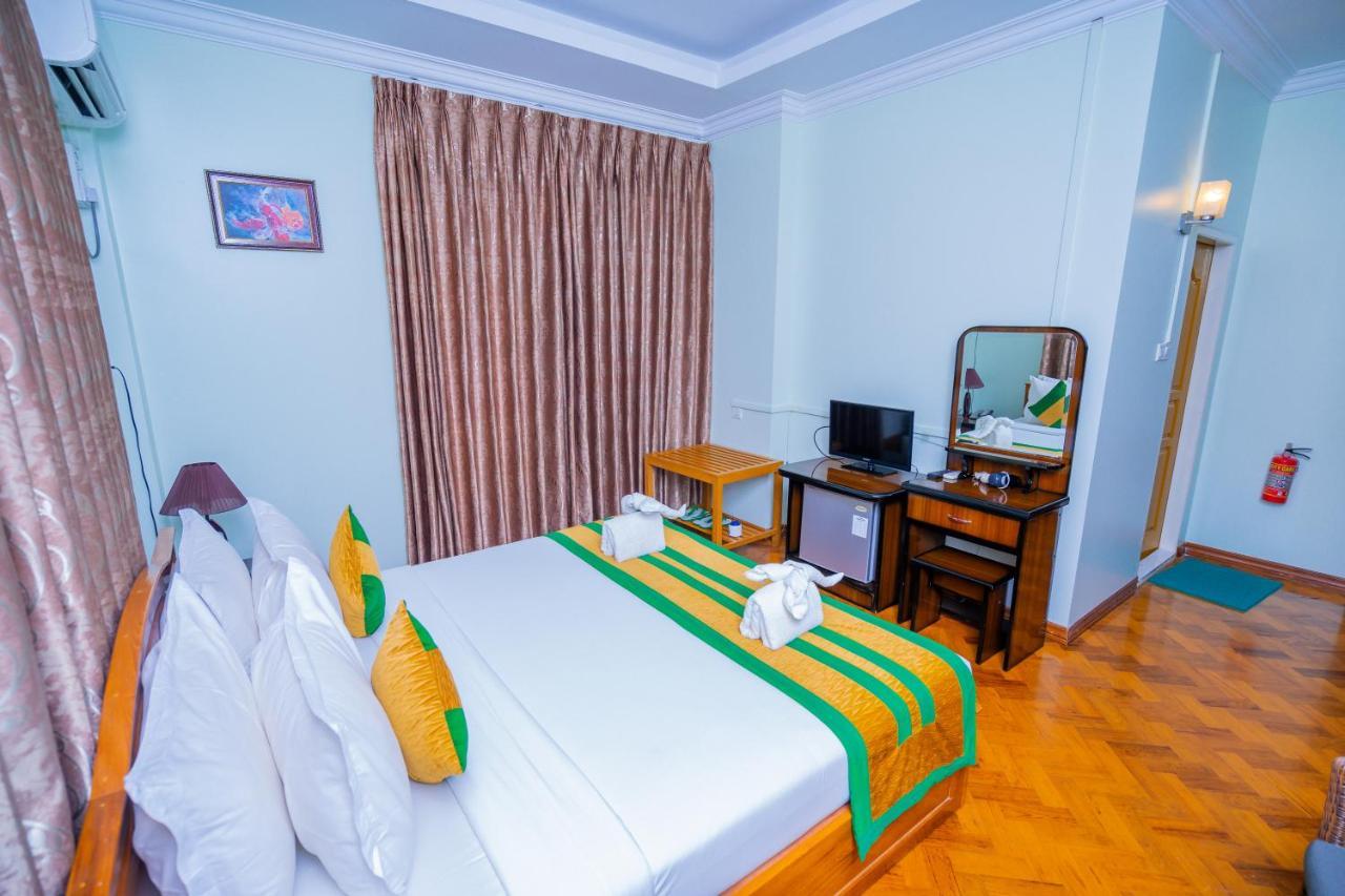 Great Feel Hotel Yangon Extérieur photo